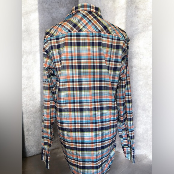 Men’s BUGATCHI UOMO Shaped Fit Plaid Button Down Shirt - Picture 2 of 5